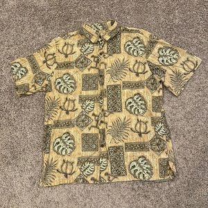 Men’s L Black Point button down short sleeve shirt